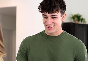 Anya Olsen - MOM WANTS CREAMPIE