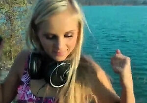 Barbie White Outdoor Anal