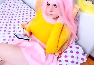 Busty Teen Amateur Gives a Titjob and Blowjob to Friends