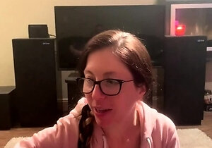 nerdy faery makes my cock erupt