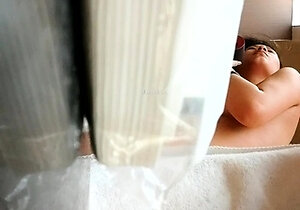 Amateur Asian Solo Fucking On Cam