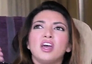 Homemade amateur blonde teen blowjob and cumshot