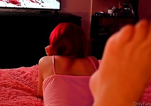 Sexy teen ebony solo toy masturbation