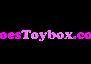 Amateur blonde teen fucks pussy and ass with toy