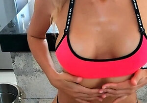 Wet hole is ready to give herself right on the bar