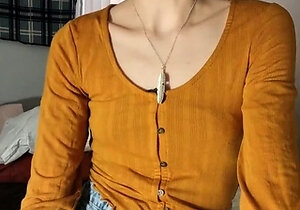 Hot amateur teen butt plug solo play