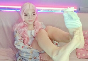 Blonde teen with huge breast masturbating on webcam