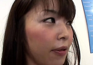 Marica at the doctor and he takes her measurements