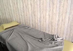 Beautiful pussy licking amateur teen stepsister lesbians