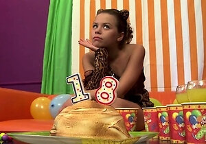 Cute Sunny - Sex For Teen As A Birthday Present