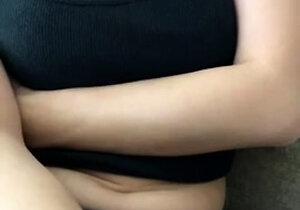 Amateur Webcam Teen Masturbates And Teases