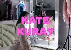 Kate Kuray showing off her hot naked body in front of the