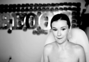 Amateur Webcam Teen Flashes Masturbates