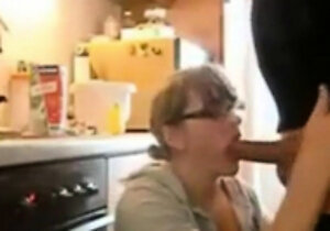 Small titted babe toys her pussy on webcam