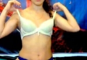 Hot amateur webcam teen masturbates for their fans