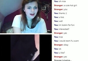 Small titted brunette teen fingering on the bed