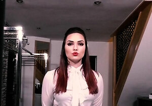 Teen goth brunette bara jerks and sucks cock