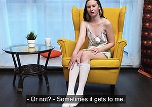 Beauty small tit amateur teen masturbating her shaved pussy