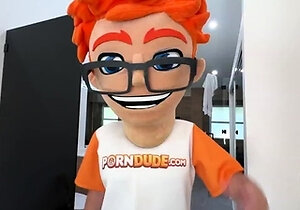 Selena Love - Selena Love Distracts Porn Dude with a Sexy