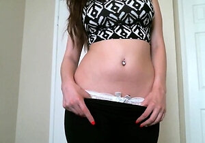 Hot amateur webcam teen masturbates for their fans