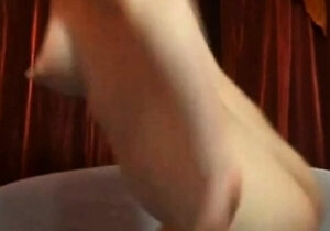 Webcam puffy nipples (NO SOUND)