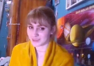 Hot Omegle Girl masturbates with Stranger