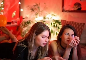 Amateur Teen Lesbians Kissing
