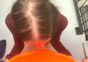 Elle Baise Avec Son Demi-frÃ¨re Quand Ses Parents Sont Au