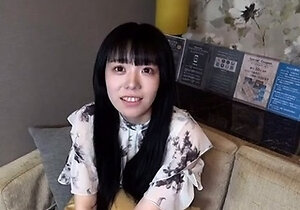 First time shooting! Nakadashi Facial Cumshot A little