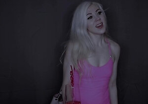 Amateur blonde teen girlfriend toyed and facialized