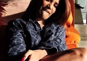 Indian Sexy Babe Poonam Pandey is Performing for Her Lover