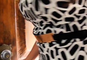 Ariella Ferrera And Dakota Skye - Giving My Stepsister Anal