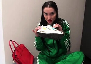 Queen Lusy Nike S Sweaty Sneakers And Socks