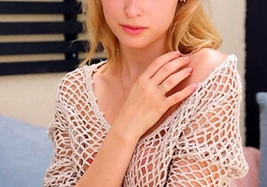 WowGirls-Breathtaking Girl, Kelly Collins