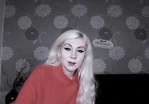 Young blonde teen strips and toys with her cunt online