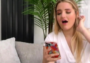 Tamsin Riley Thick British Blonde Peels