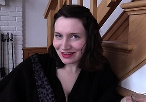 Bettie Bondage – Inheriting The Family Titty Bar