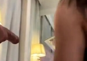 Cute amateur webcam teen girl toying pussy on webcam