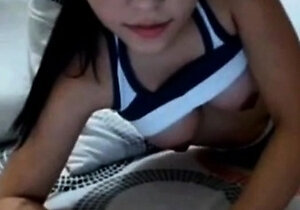 Amateur Masturbating on Cam