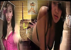 Amateur Asian teen gives blowjob outdoors