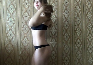 Hot amateur webcam teen masturbates for their fans