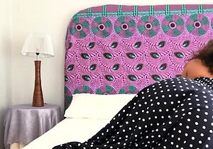 Teen doing chores and giving blowjob