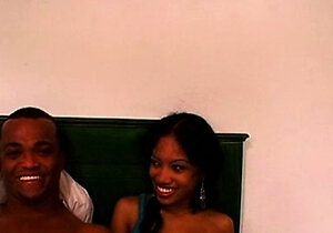 Amateur brunette teen blowjob and cumshot