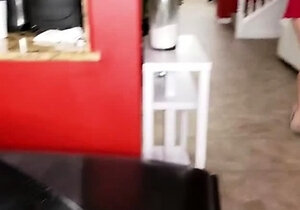 Ellie Eilish – Daughter Not Over Her Dad After That One