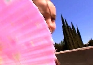 Small tit babe fingers her tight pussy on cam