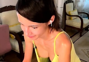 Brunette amateur teen masturbate to her boyfriend