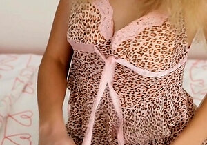 Blonde teen solo stripdance