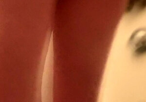 Brunette Solo Webcam Masturbation