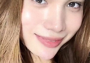 Amateur Webcam Teen Masturbates And Teases