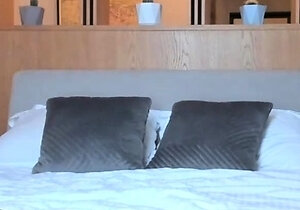 Amateur Cute Teen Girl Plays Anal Solo Cam Free Porn